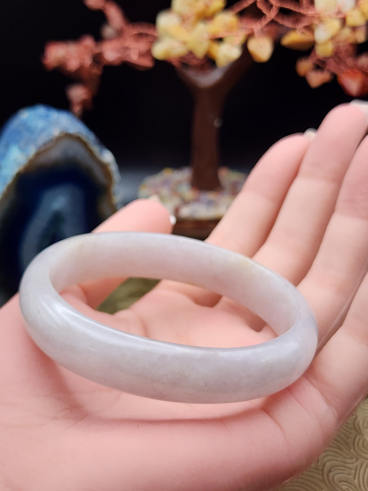Jadeite Jade Icy Lavender Oval Bangle - 59.5 × 50.7mm (Type A Untreated)