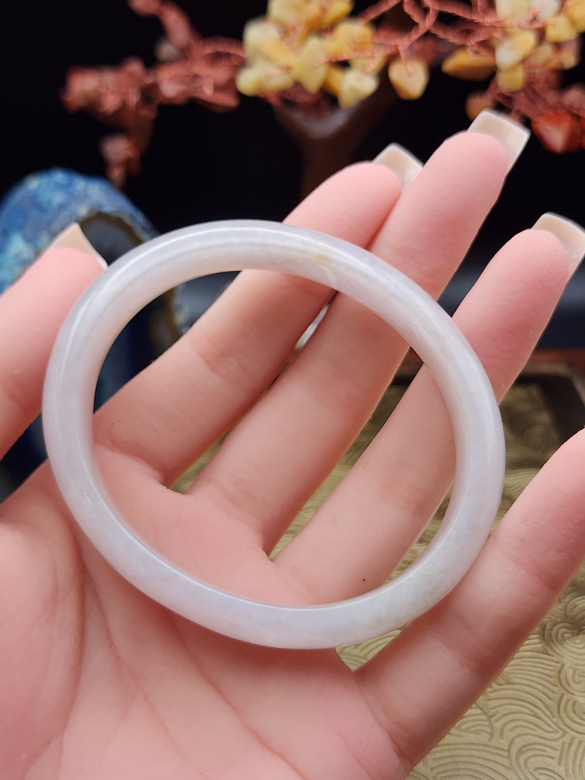 Jadeite Jade Icy Lavender Oval Bangle - 59.5 × 50.7mm (Type A Untreated)