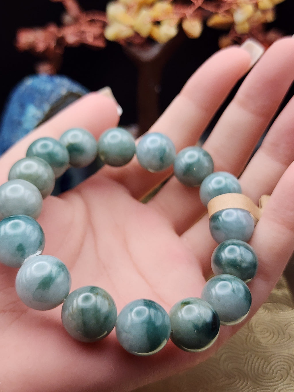 Natural Green Jadeite Jade Round Bead Bracelet - 7.3" - (Type A Untreated)