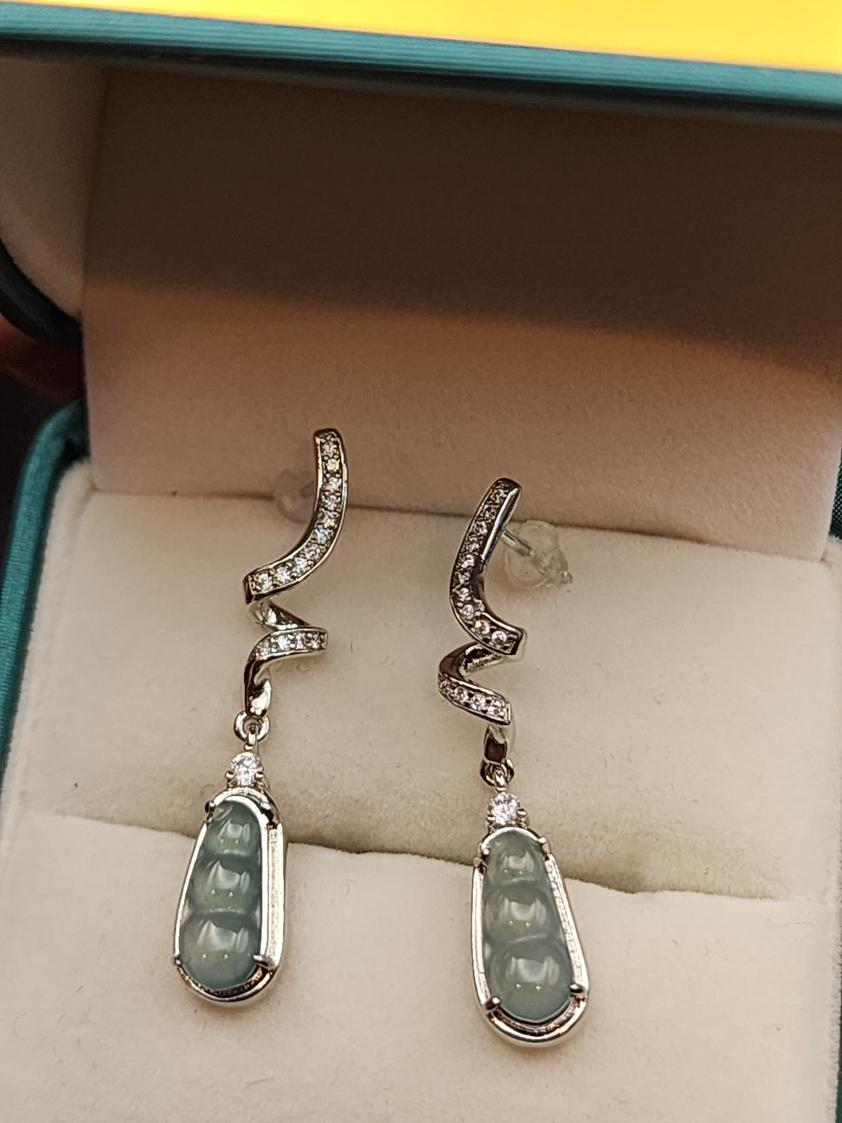 Natural Light Icy Blue-Green Jadeite Jade Sweet Pea Pod Dangle Earrings - (Type A Untreated)